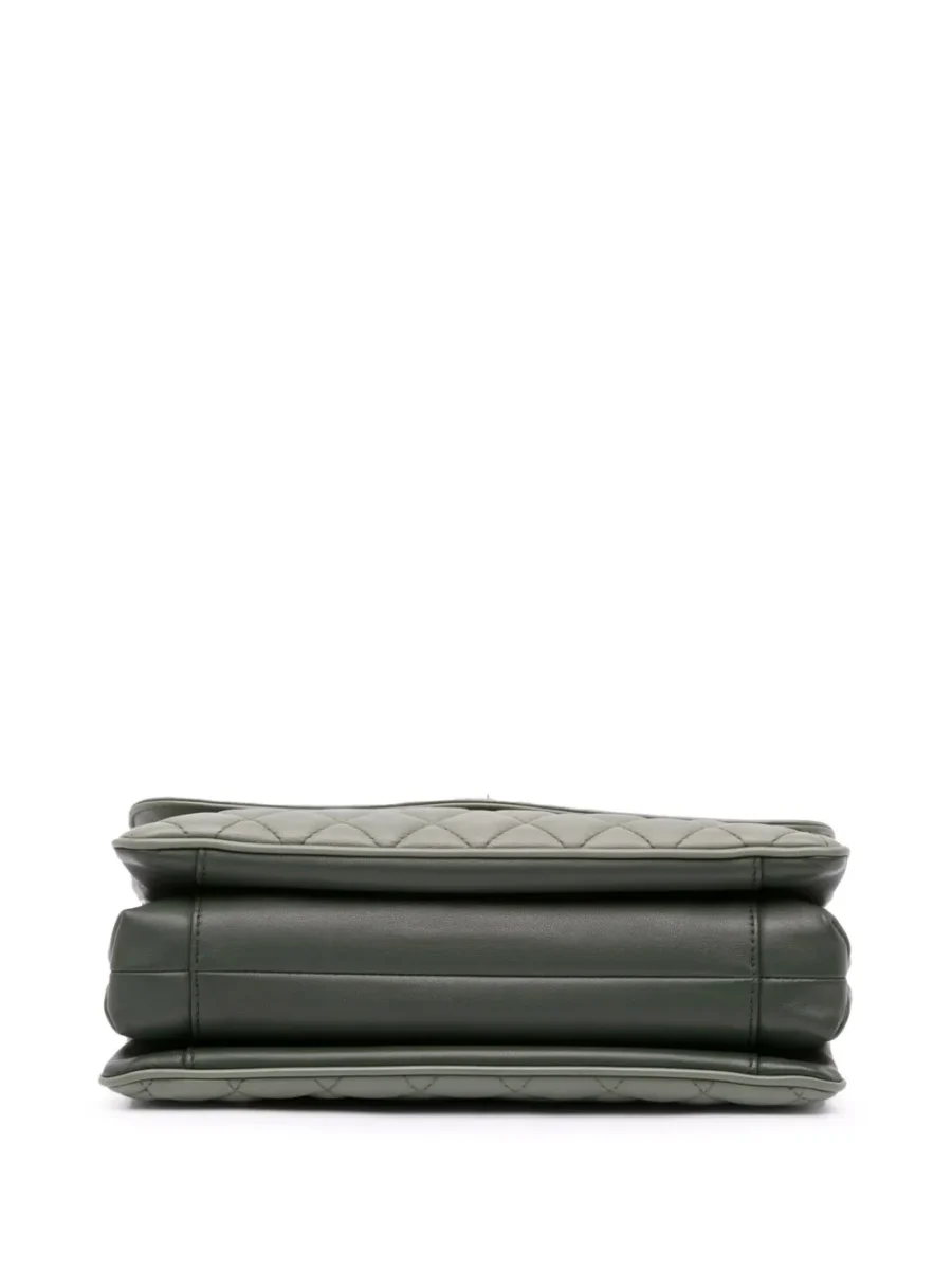 ⁦2018 Large Quilted Lambskin Daily Companion Flap shoulder bag⁩ – תמונה ⁦2⁩