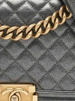 ⁦Boy Chanel shoulder bag⁩ – תמונה ⁦4⁩