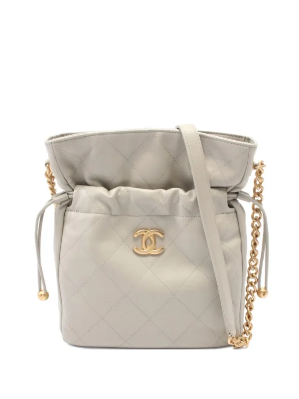 2021 matelasse shoulder bag