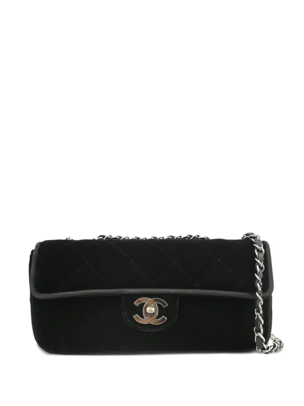 2006 East West shoulder bag