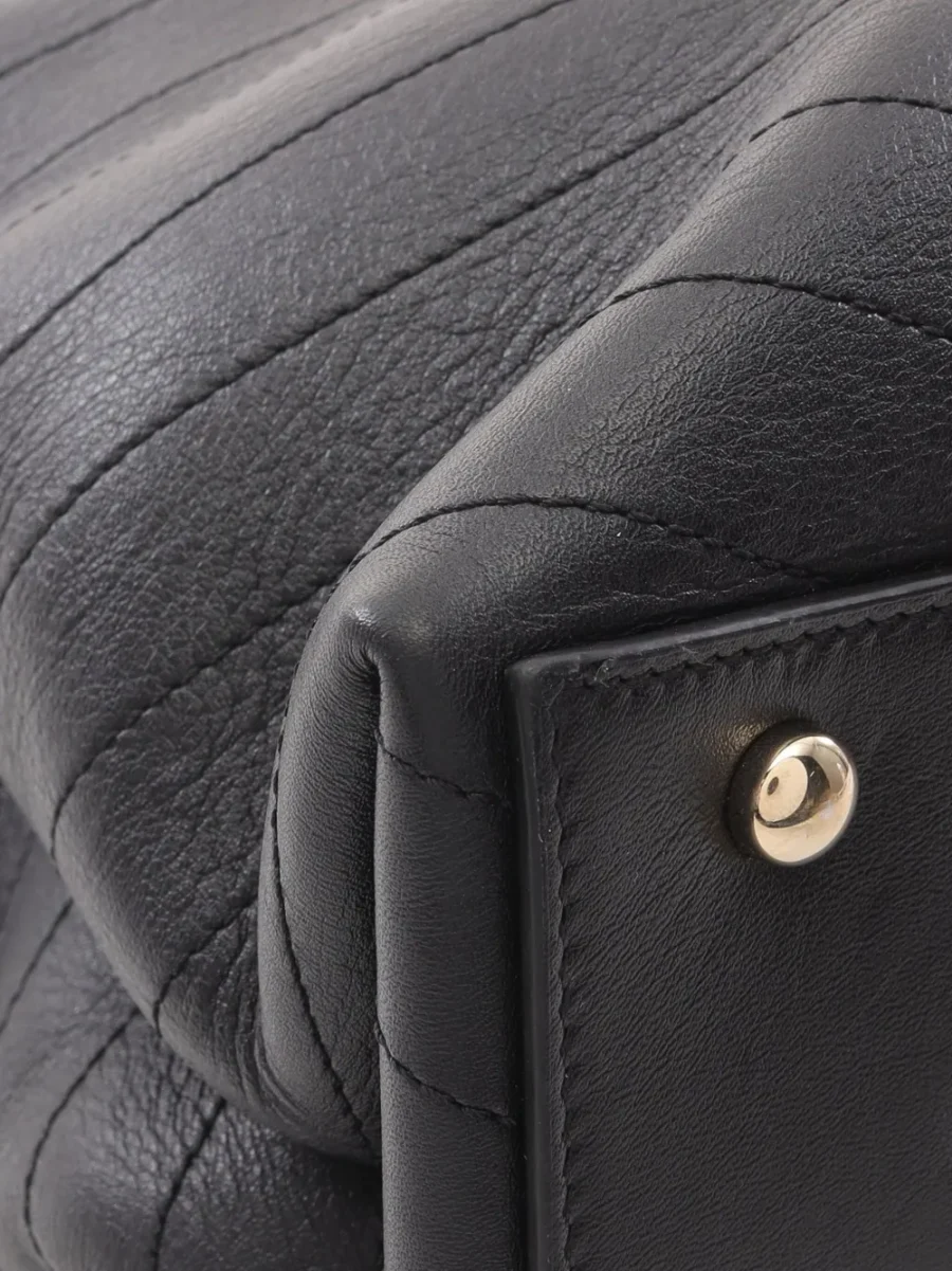 ⁦2018-2019 Chevron V-stitch chain shoulder bag⁩ – תמונה ⁦5⁩