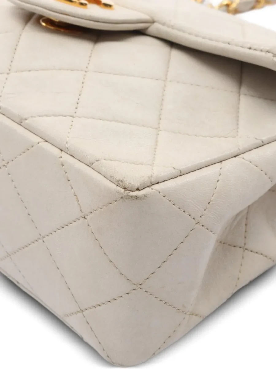 ⁦1989-1991 mini Matelasse shoulder bag⁩ – תמונה ⁦4⁩