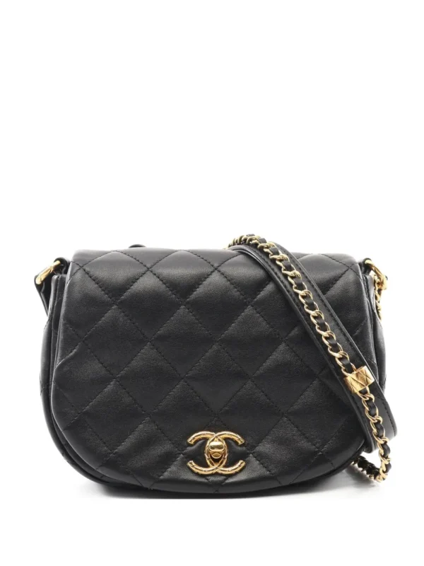 2021 Matelassé shoulder bag