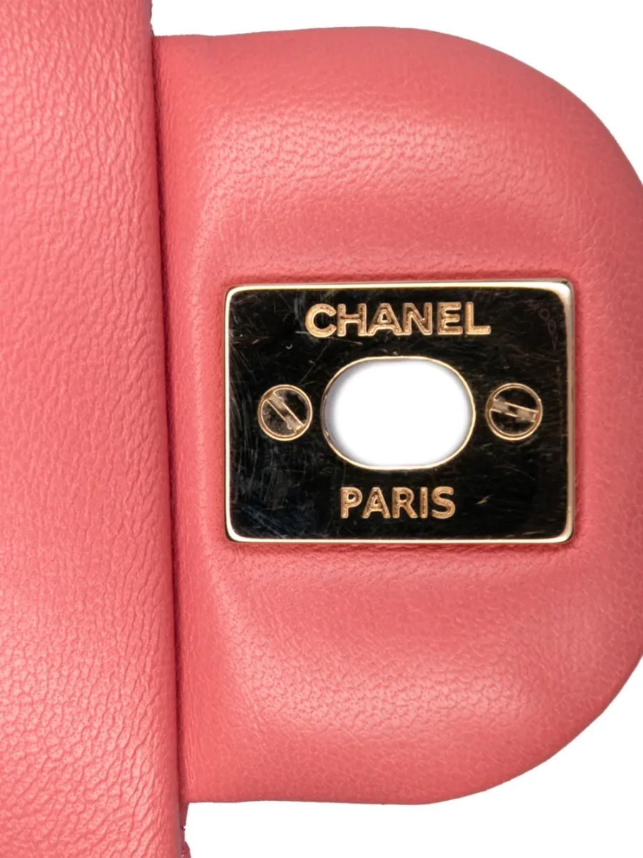 ⁦2014 Medium Classic Lambskin Valentines Heart Charms Single Flap shoulder bag⁩ – תמונה ⁦6⁩