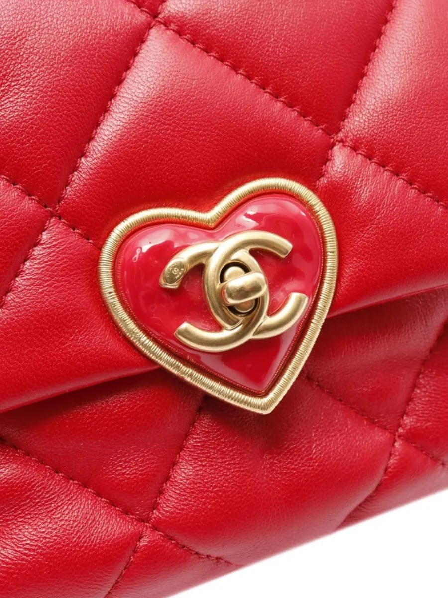 ⁦2021-2025 Mini Quilted Lambskin Acrylic Coco Love Flap crossbody bag⁩ – תמונה ⁦2⁩