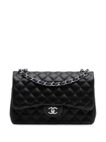 2010-2011 Jumbo Classic Lambskin Double Flap shoulder bag