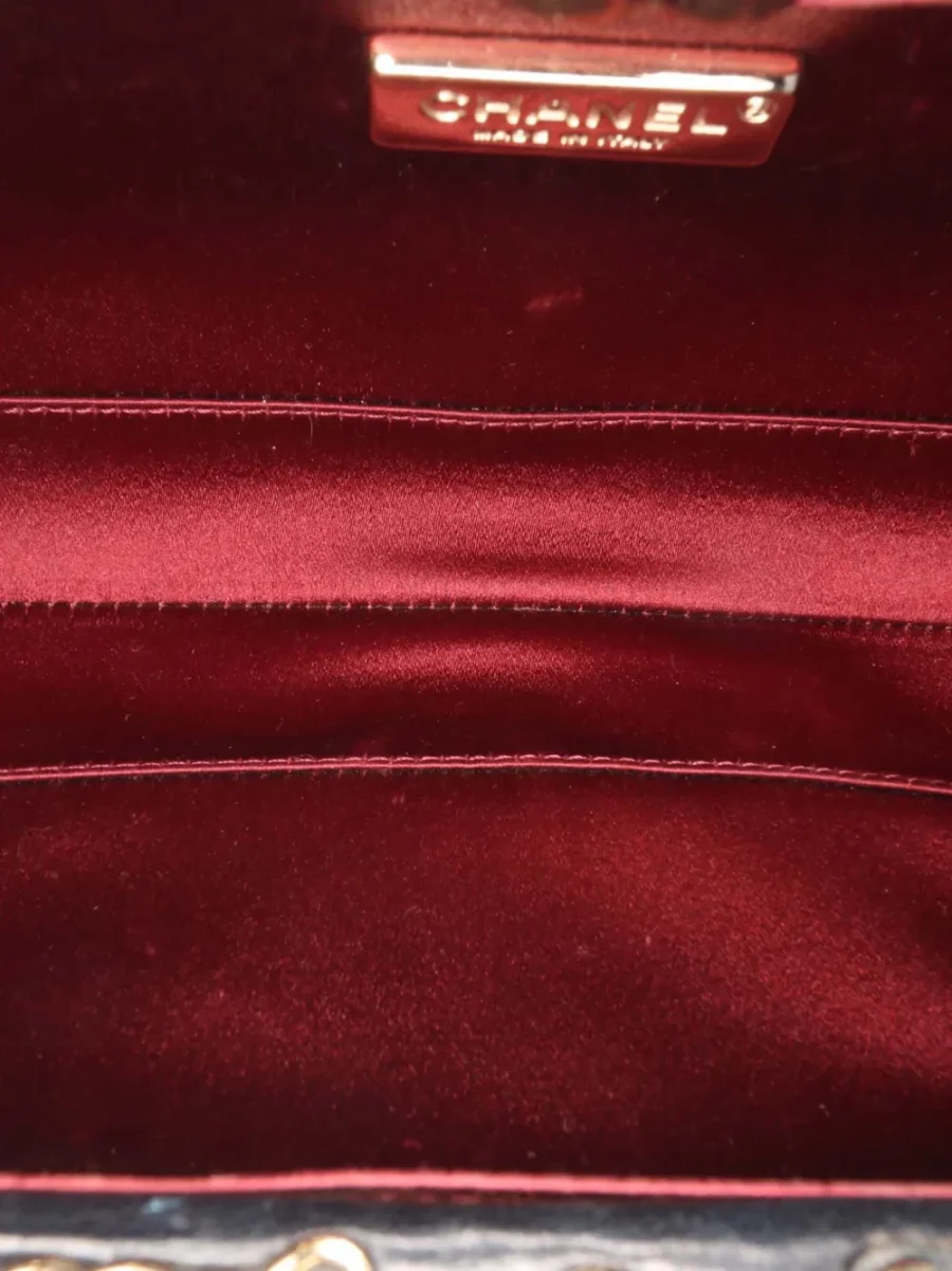 ⁦2012 Quilted Lambskin Chain Around Clutch crossbody bag⁩ – תמונה ⁦5⁩