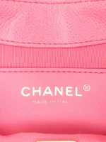 ⁦2021-2025 Mini CC Quilted Caviar Messenger Flap crossbody bag⁩ – תמונה ⁦6⁩