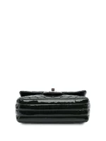 ⁦2015-2016 Mini Rectangular Classic Chevron Patent Single Flap crossbody bag⁩ – תמונה ⁦4⁩