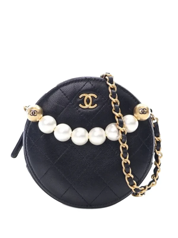 2019 Lambskin Pearl Round Clutch On Chain crossbody bag