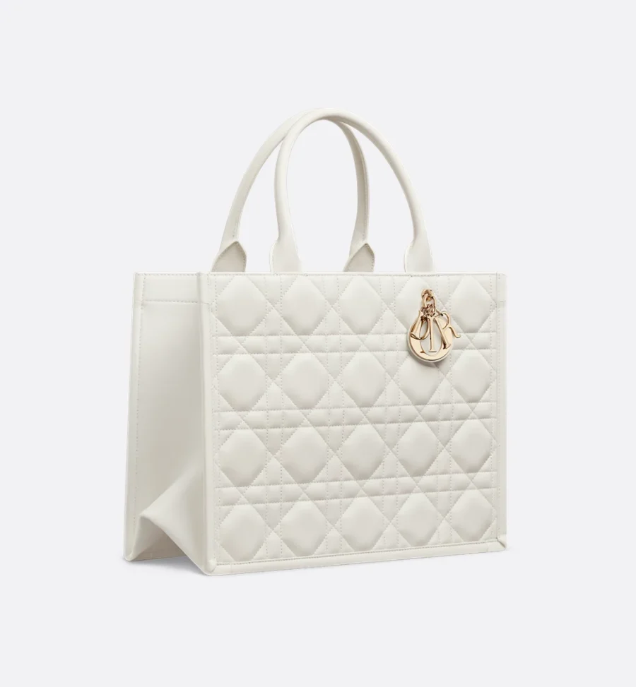 ⁦Medium Dior Book Tote⁩ – תמונה ⁦18⁩