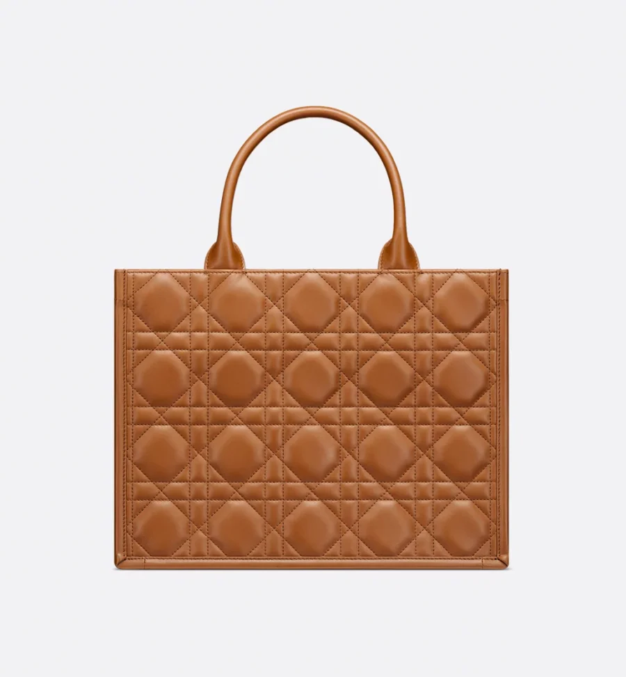 ⁦Medium Dior Book Tote⁩ – תמונה ⁦2⁩
