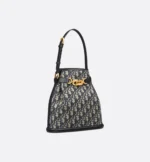 ⁦Medium C'est Dior Bag⁩ – תמונה ⁦5⁩