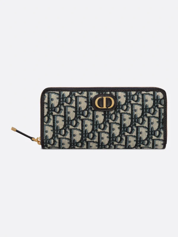 30 Montaigne Voyageur Long Wallet