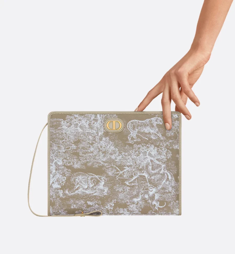 ⁦Dioriviera 30 Montaigne Dea Pouch⁩ – תמונה ⁦8⁩