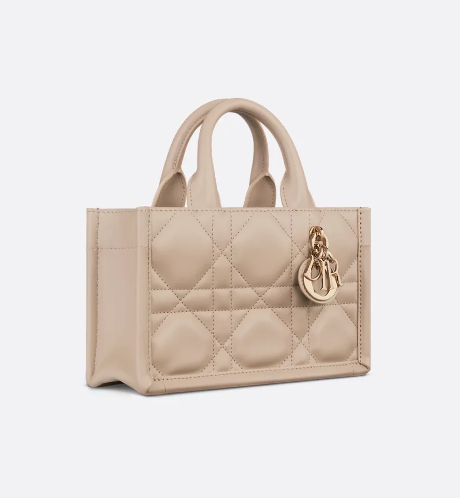 ⁦Mini Dior Book Tote⁩ – תמונה ⁦23⁩