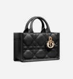 ⁦Mini Dior Book Tote⁩ – תמונה ⁦6⁩