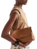 ⁦Prada Medium Leather Shoulder Bag⁩ – תמונה ⁦12⁩