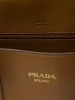 ⁦Prada Medium Leather Shoulder Bag⁩ – תמונה ⁦13⁩
