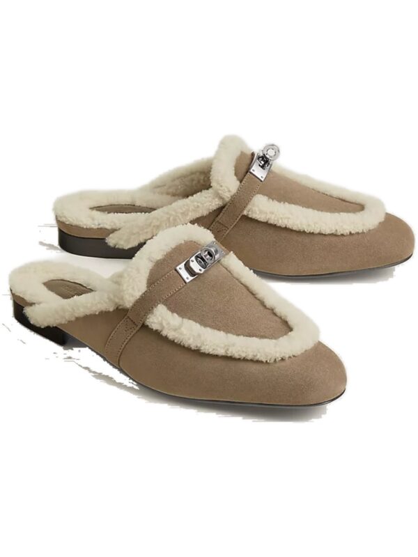 כפכפי הרמס אוז אטופ – Hermès Oz Shearling Mule – Étoupe / Écru